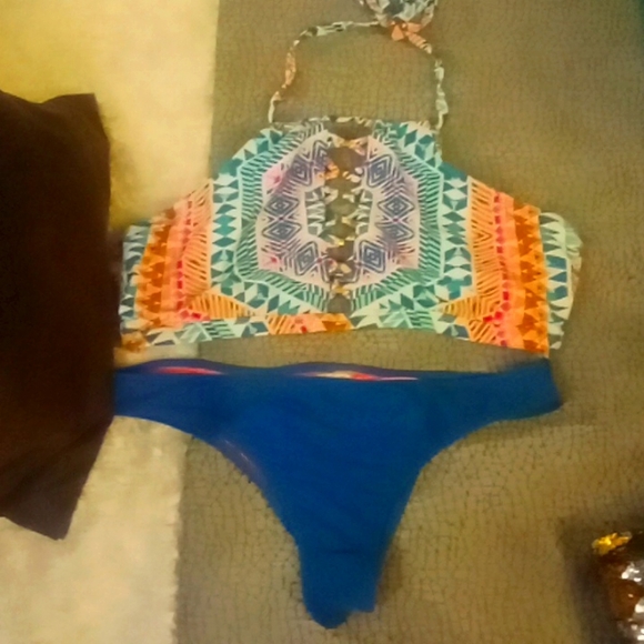 High neck laced front teal and rust bikini w cheeky bottoms - Picture 3 of 12